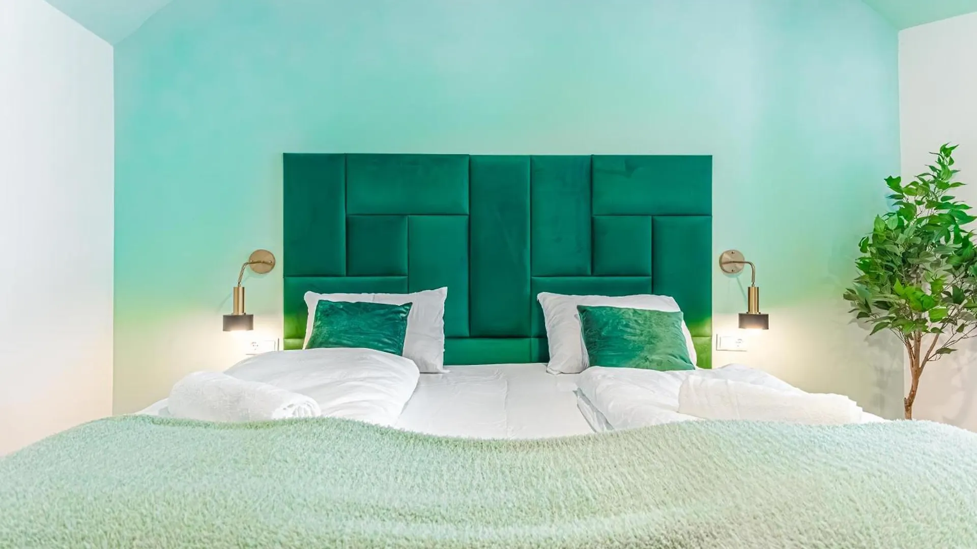 Barrier-Free: 2 Neighboring Apt. Ideal For Groups Vienna